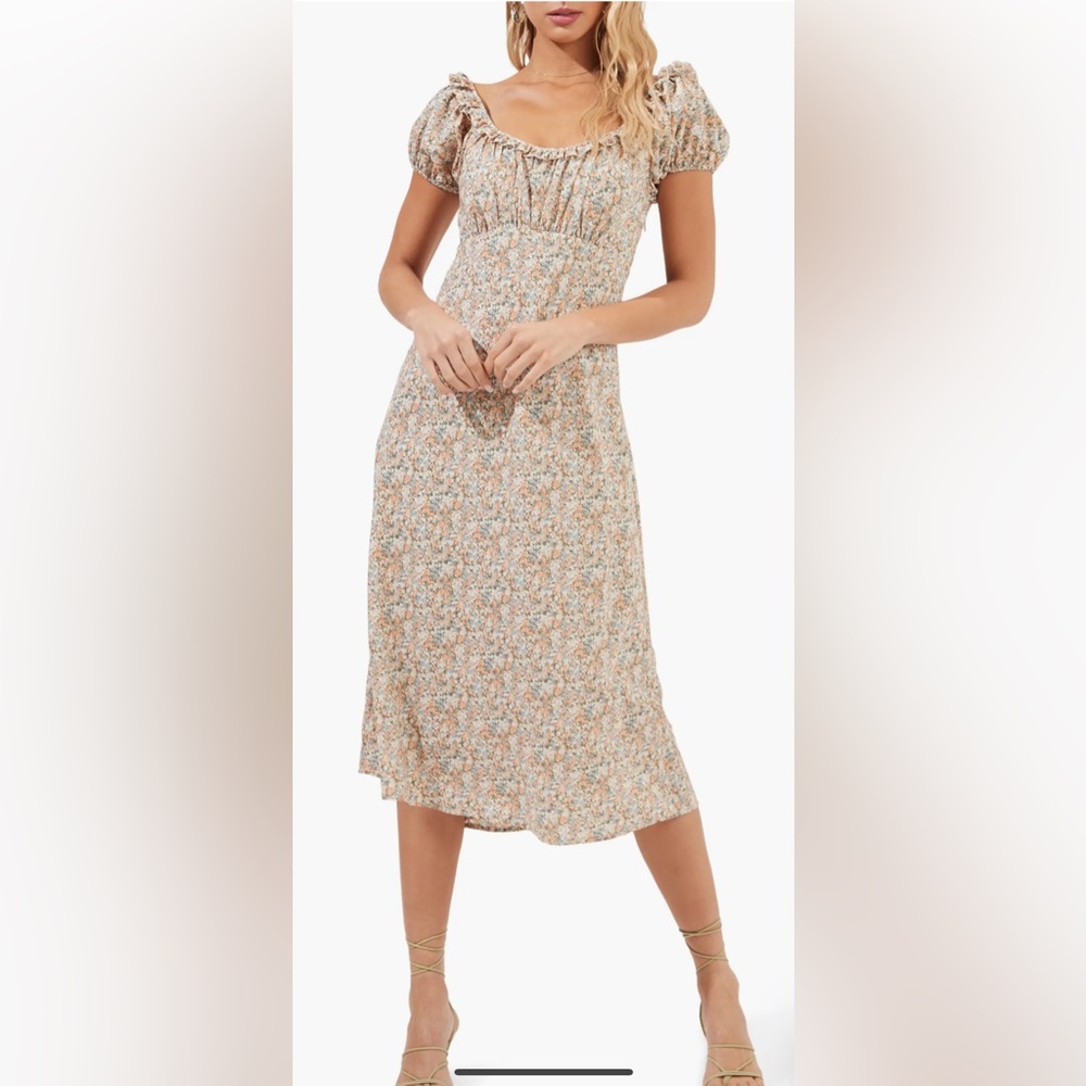 Astr The Label Ditsy Ruffle Neck Midi Dress Size L